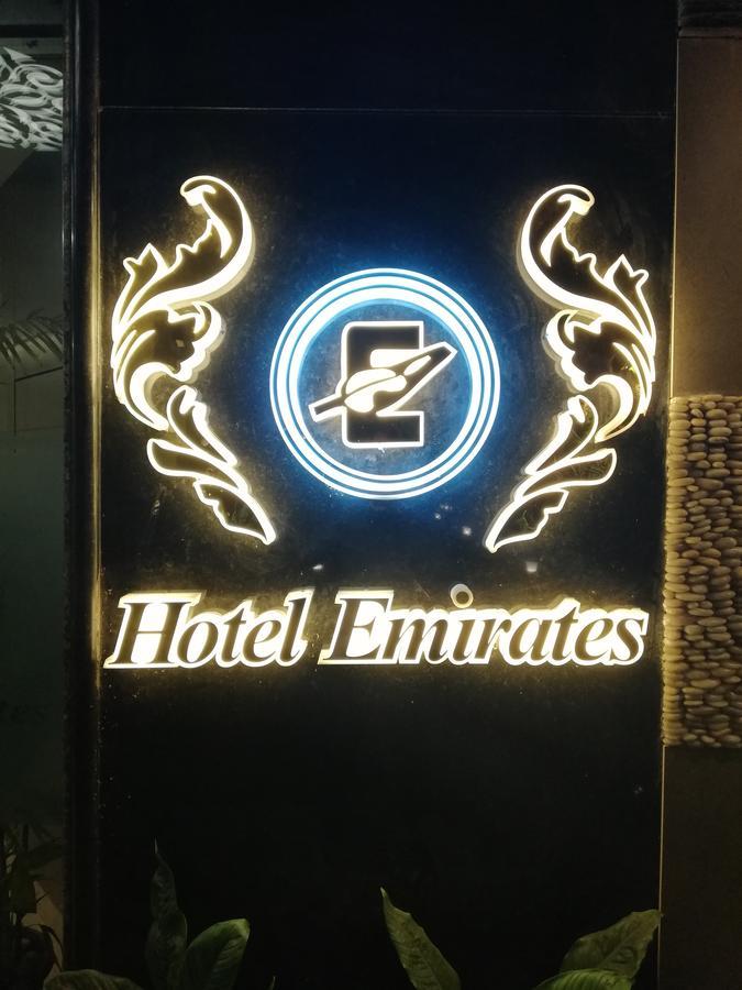 Hotel Emirates Колката Екстер'єр фото